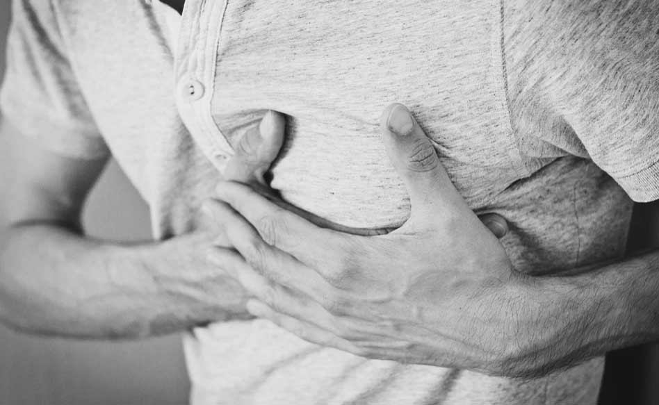 Important Heart Attack Symptoms to Watch Out For During an Emergency